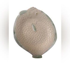 Vintage shorter and son  Fish-Shaped salad plate